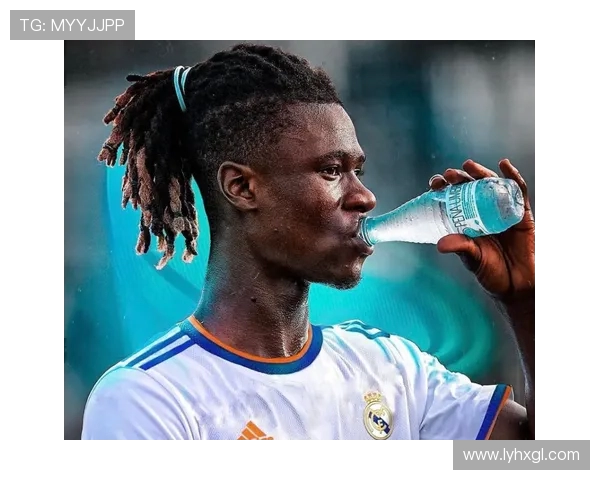 巴斯克斯赞维尼为最佳队友 并盛赞姆巴佩对全队的积极影响